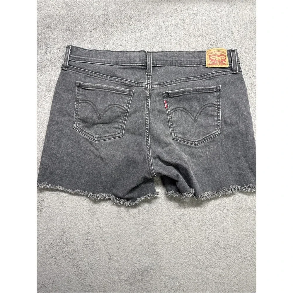 Levi's Denim Mid Length Shorts Charcoal Frayed Hem Women's Size 33
